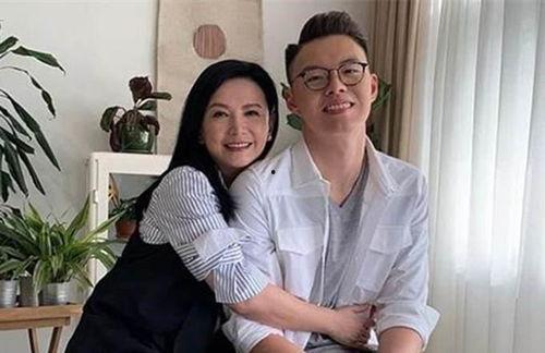 曾华倩爆料饭局视频在线观看,精彩瞬间在线观看